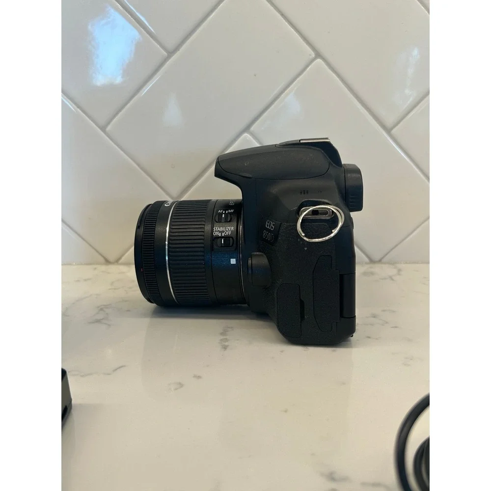 Canon EOS 850D DSLR Camera Bundle with 18-55mm and 75-300mm Lenses Black